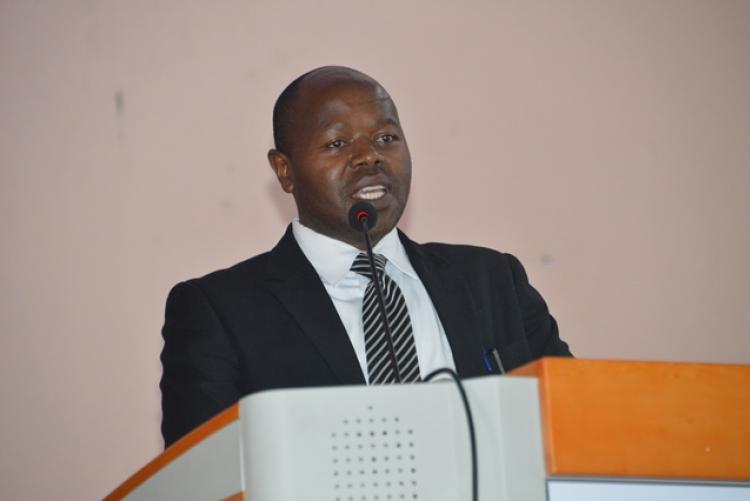 MR PAUL KARIUKI, ICT DIRECTOR, DURING ORIENTATION FOR THE FIRST YEARS 2020 IN THE COLLEGE OF HUMANITIES & SOCIAL SCIENCES  